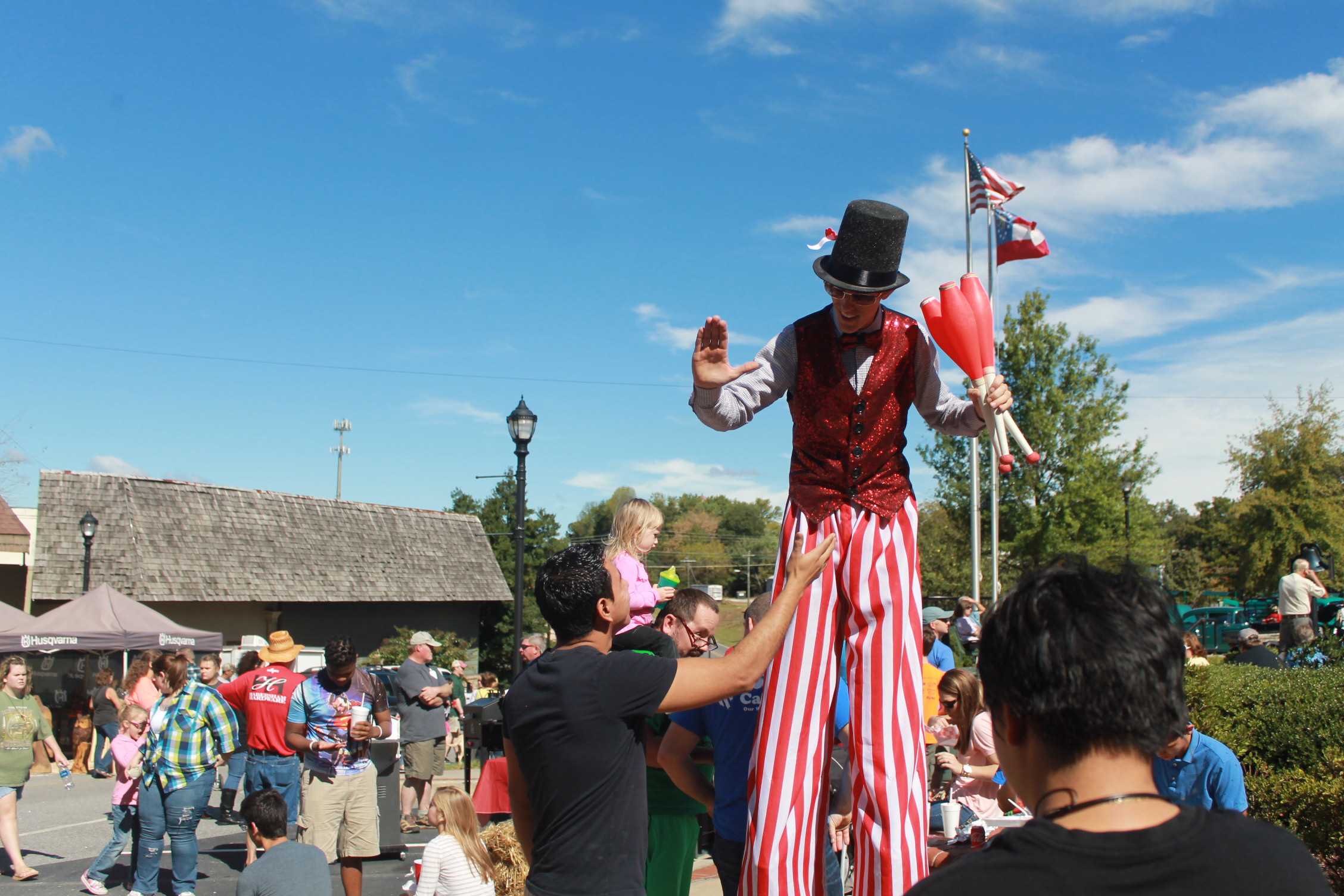 Thousands Gather at Big Red Apple Festival The Roar