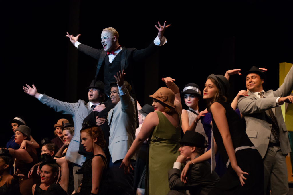 Cabaret Kicks off Piedmonts Theater Season on All the Right Notes