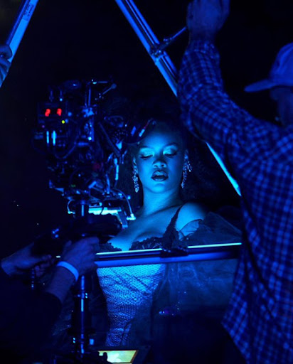 Pregnant Rihanna roars at Super Bowl LVII halftime show