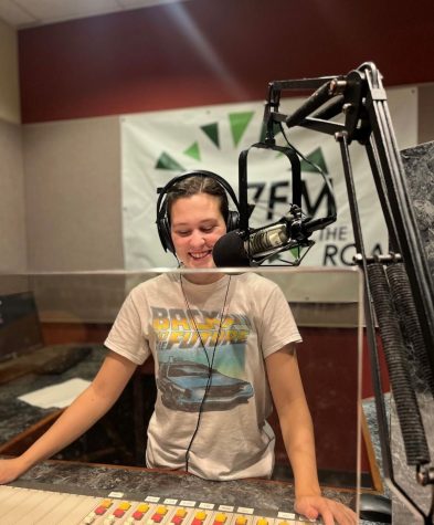 Madison Gott came to Piedmont University in pursuit of a graphic design degree, but found a passion for radio after working for Z98.7 FM, our student-run station. PHOTO// Madison Gott